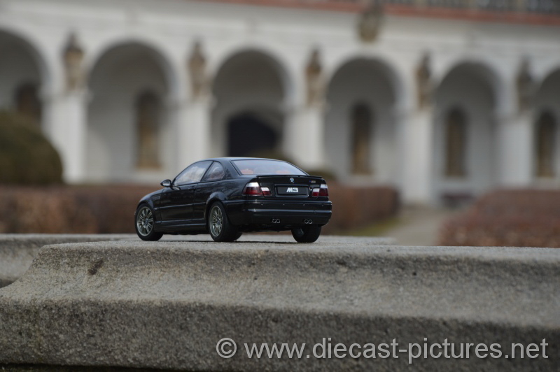 BMW M3 E46 Black Autoart 1:18