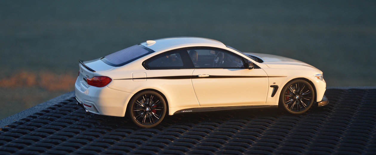 BMW 435i M Performance F32 White GT Spirit 1:18