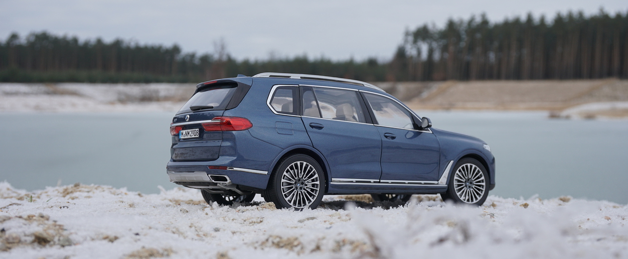 BMW X7 G07 Blue Norev 1:18